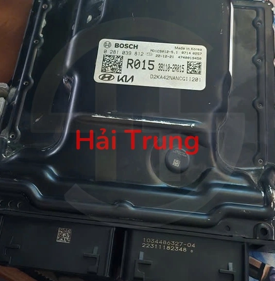 Hộp điều khiển động cơ ECU Kia Carnival 2022-2025 Tháo Xe 39110-2R015 391102R015