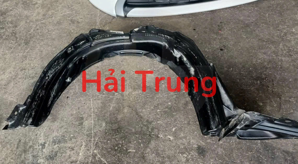 Lòng dè Toyota Yaris Tháo Xe