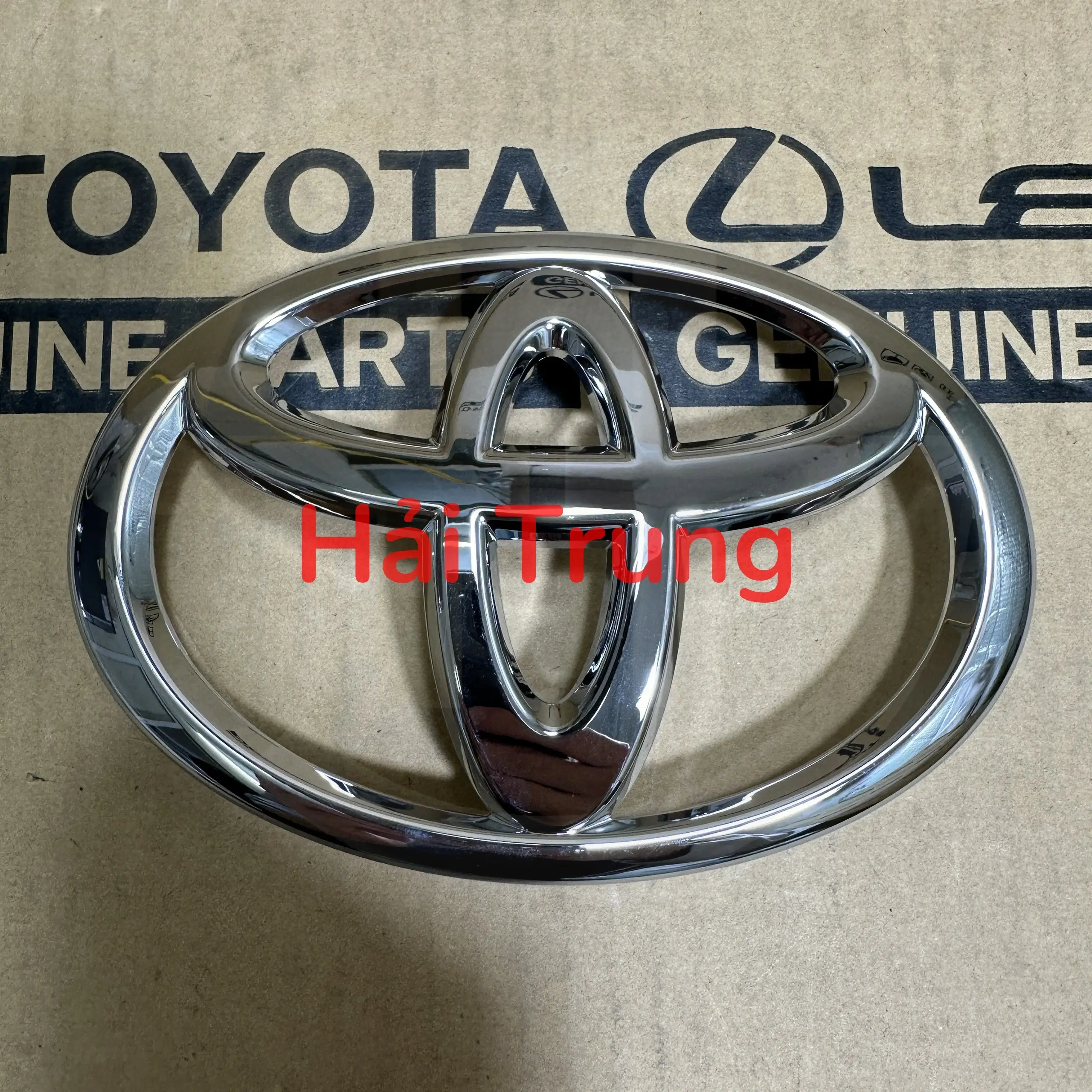 Logo ga lăng Toyota Vios