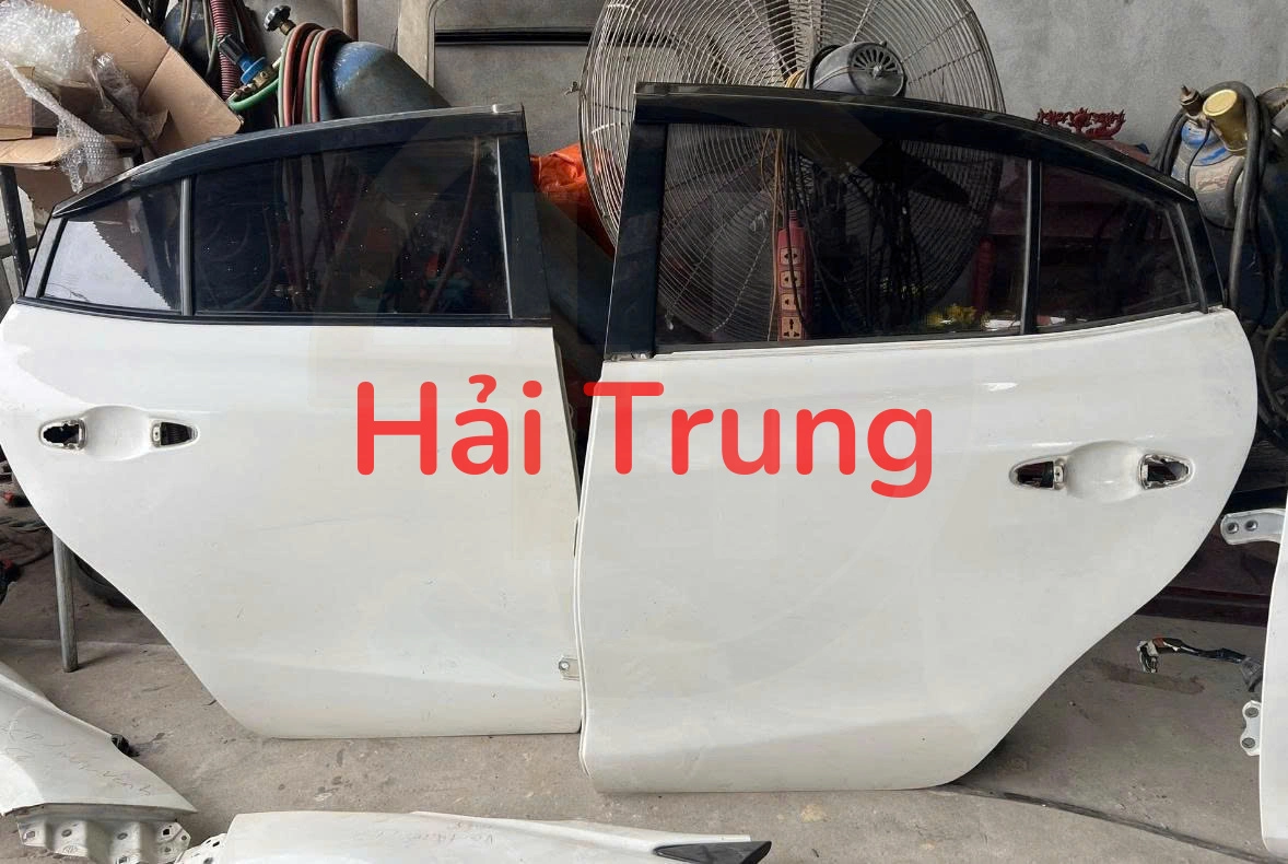 Cánh cửa Toyota Vios 2019 2020 Tháo Xe
