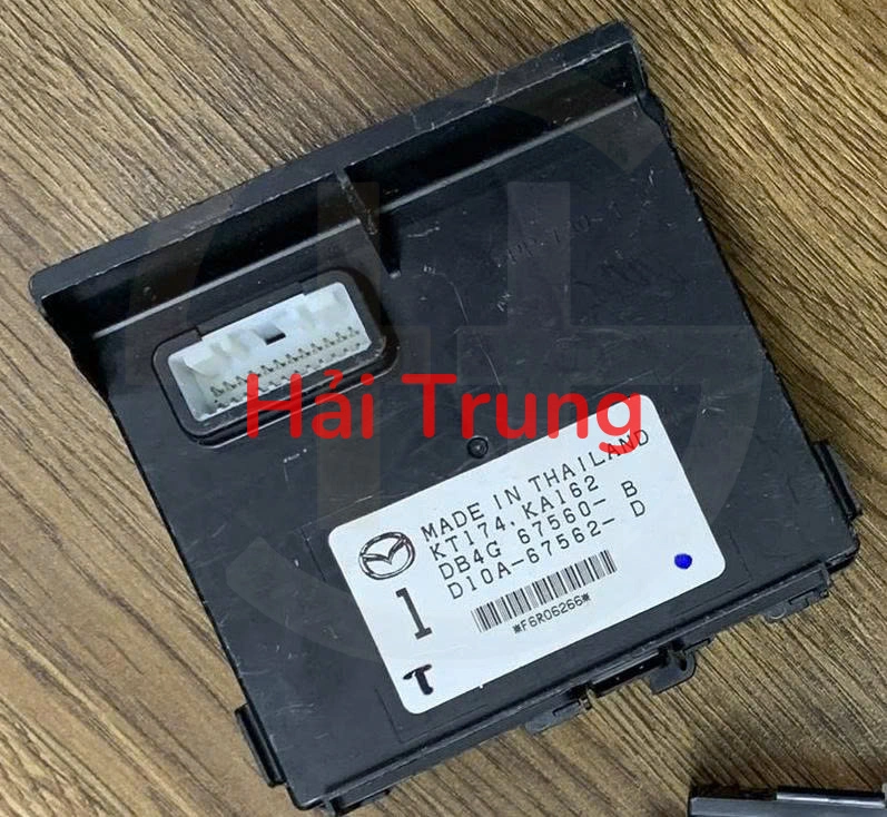 DB4G67560B Hộp điều khiển thân xe BCM Mazda CX-3 2016-2020 Tháo xe