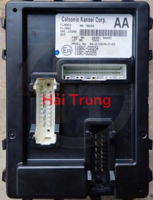 Hộp BMC xe nissan sunny 2017