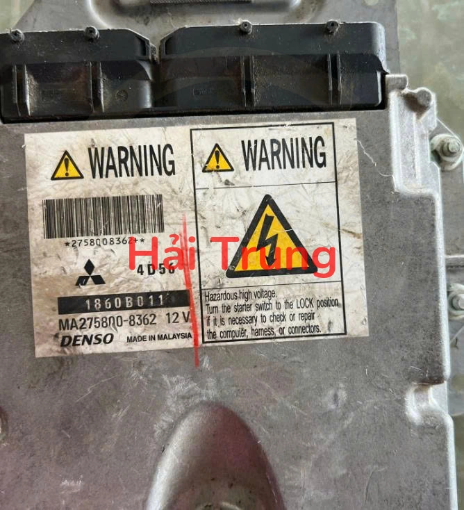 1860B011 Hộp điều khiển động cơ Hộp đen Ecu Mitsubishi Triton 2009 Tháo Xe