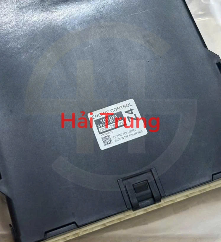 Hộp điều khiển động cơ ECU Toyota Vios, Yaris Tháo Xe 89661-0DZ40 896610DZ40