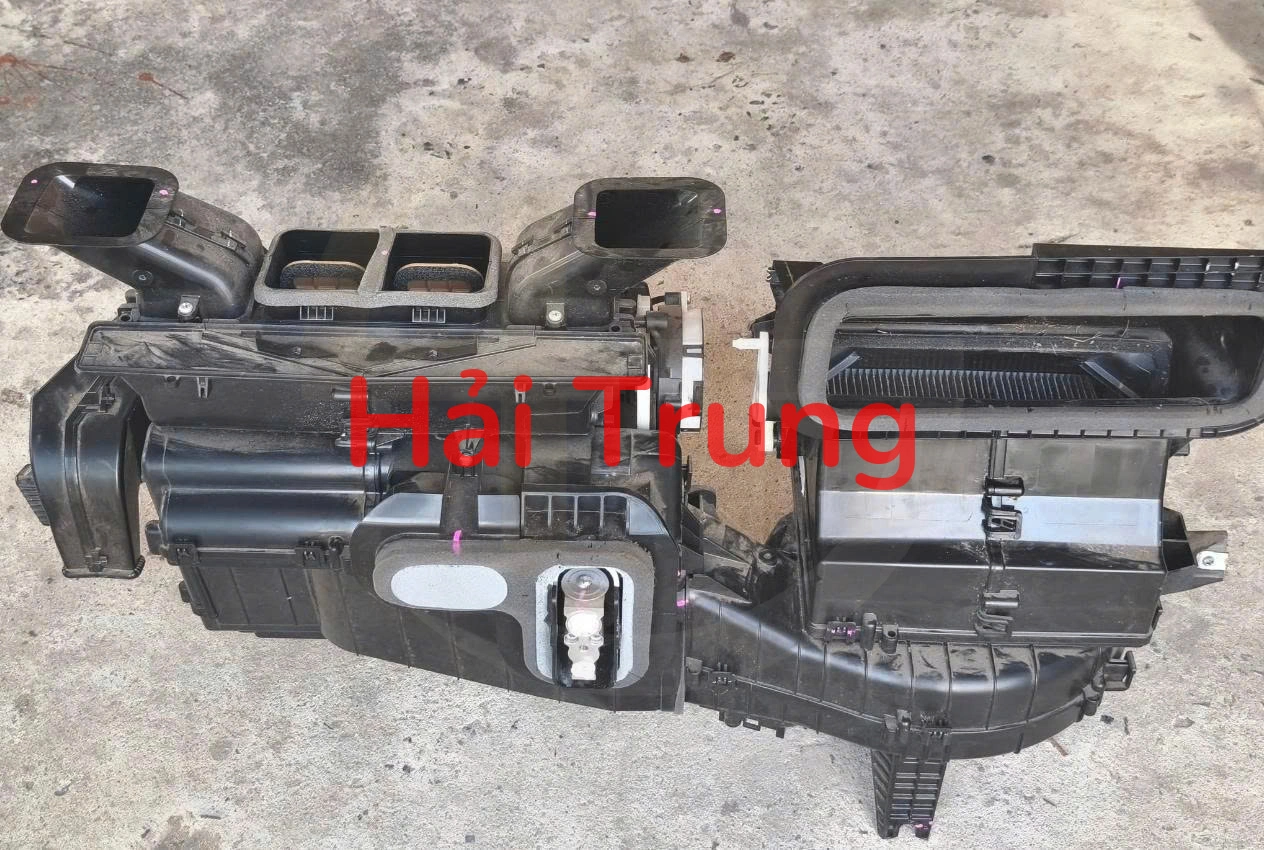 Hộp giàn lạnh Isuzu Dmax Tháo Xe