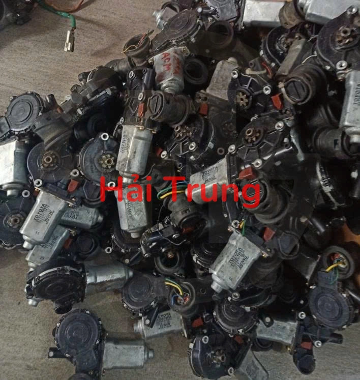 Mô tơ lên xuống kính Tháo Xe Toyota Vios, Innova, Altis, Camry, Fortuner, Hilux, Hiace