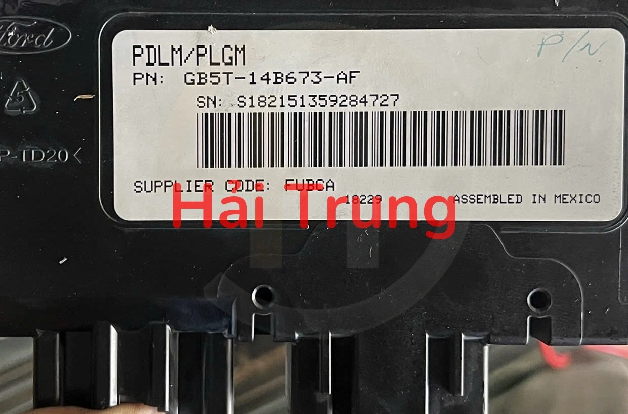 Hộp điều khiển cửa hậu cốp sau Ford Explorer Tháo Xe GB5T-14B673-AF