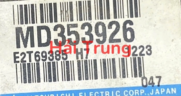 Hộp điều khiển động cơ Hộp đen ECU Mitsubishi Lancer Tháo Xe MD353926