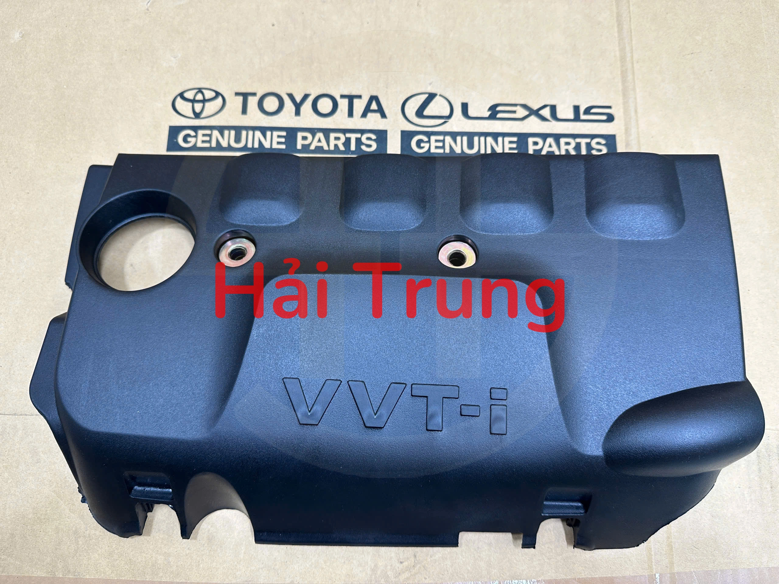 Nắp đậy trang trí mặt máy Toyota Vios 2008-2013 mã 11212-0M040 