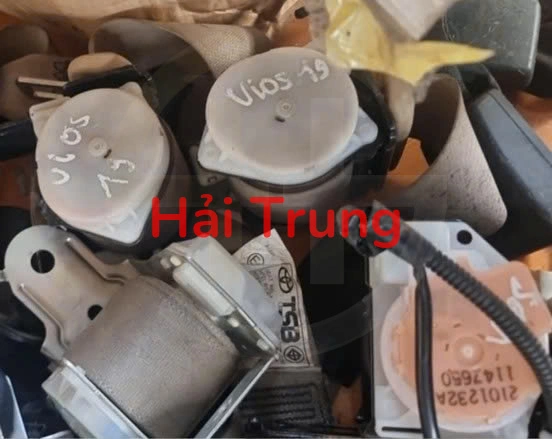 Tháo xe Dây đai an toàn Toyota Vios 2008 2014 2020