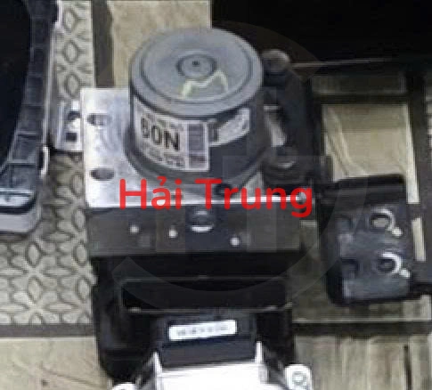 Tháo xe Cụm ABS Hyundai Santafe 2022-2024