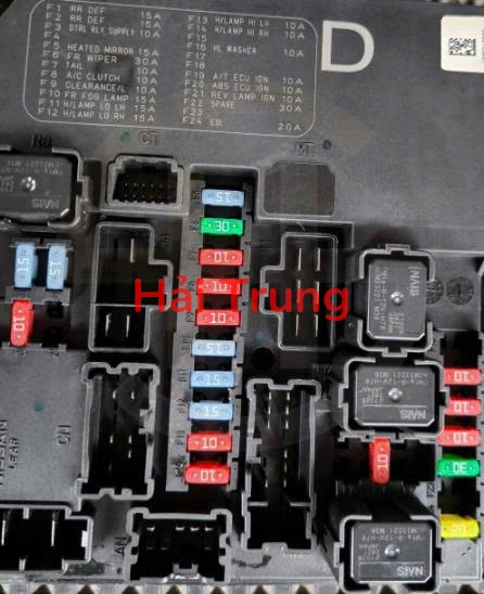 Hộp cầu trì Nissan Navara 2015 Tháo Xe