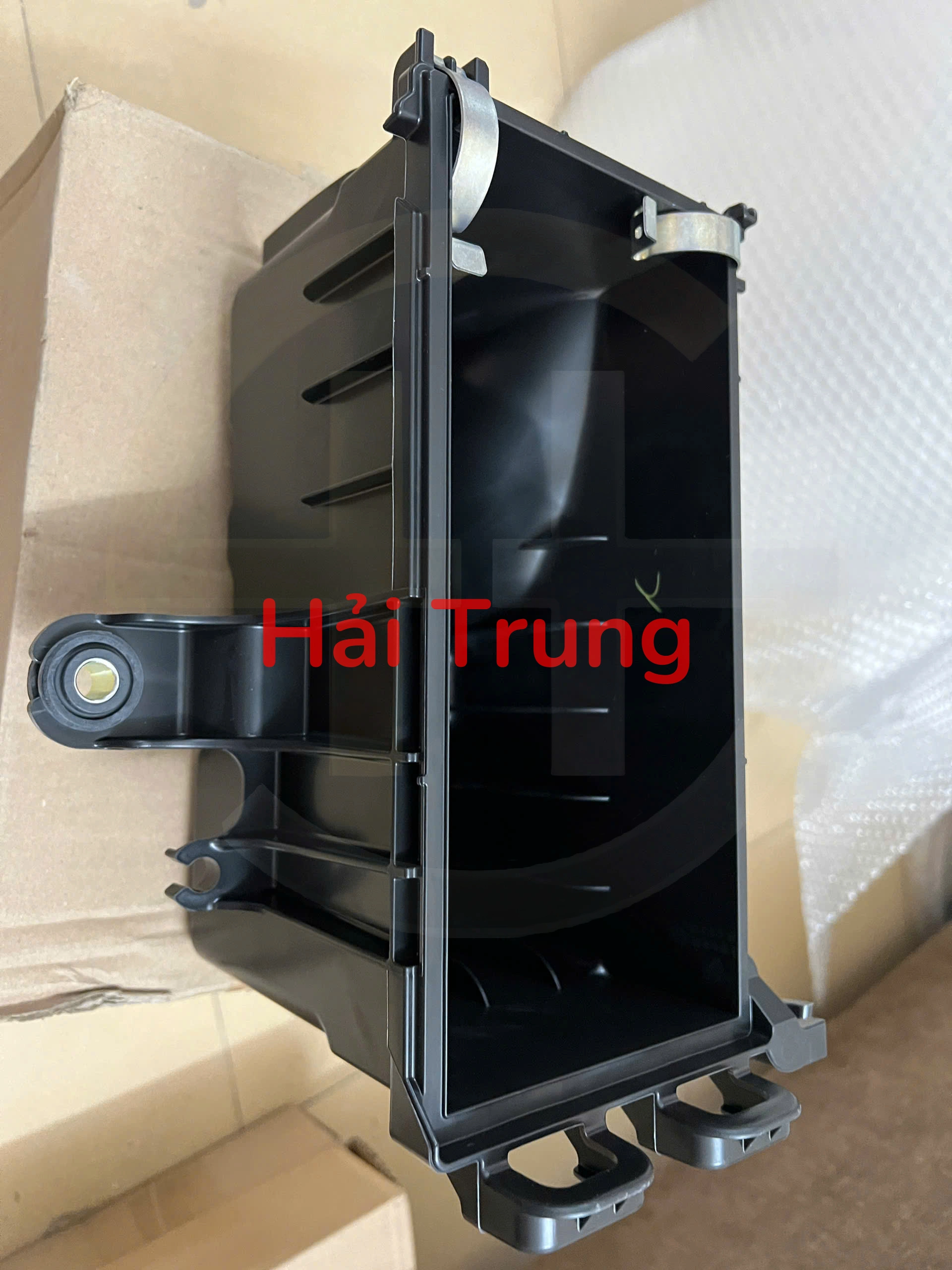 Đế bầu lọc gió Mitsubishi Xpander 2019-2022 1500A665