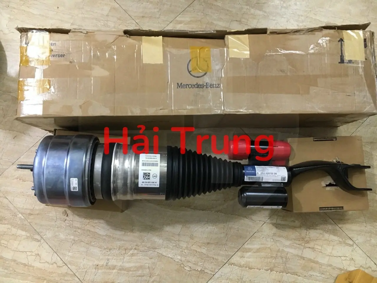 Giảm xóc trước GLC Class W253 C253 chính hãng A2533200333880 