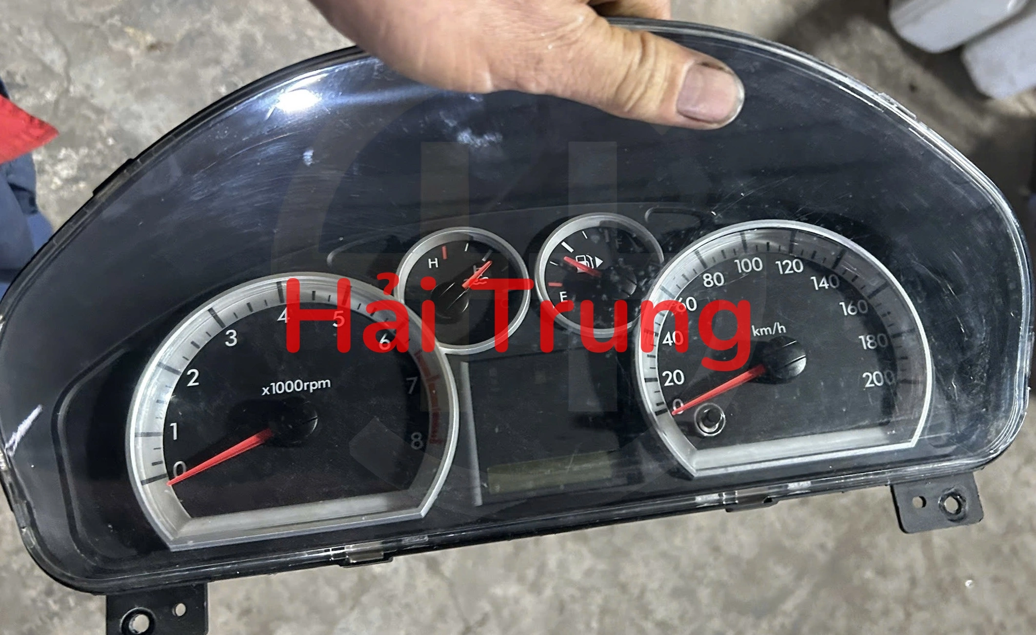 Đồng hồ táp lô Daewoo Gentra Tháo Xe