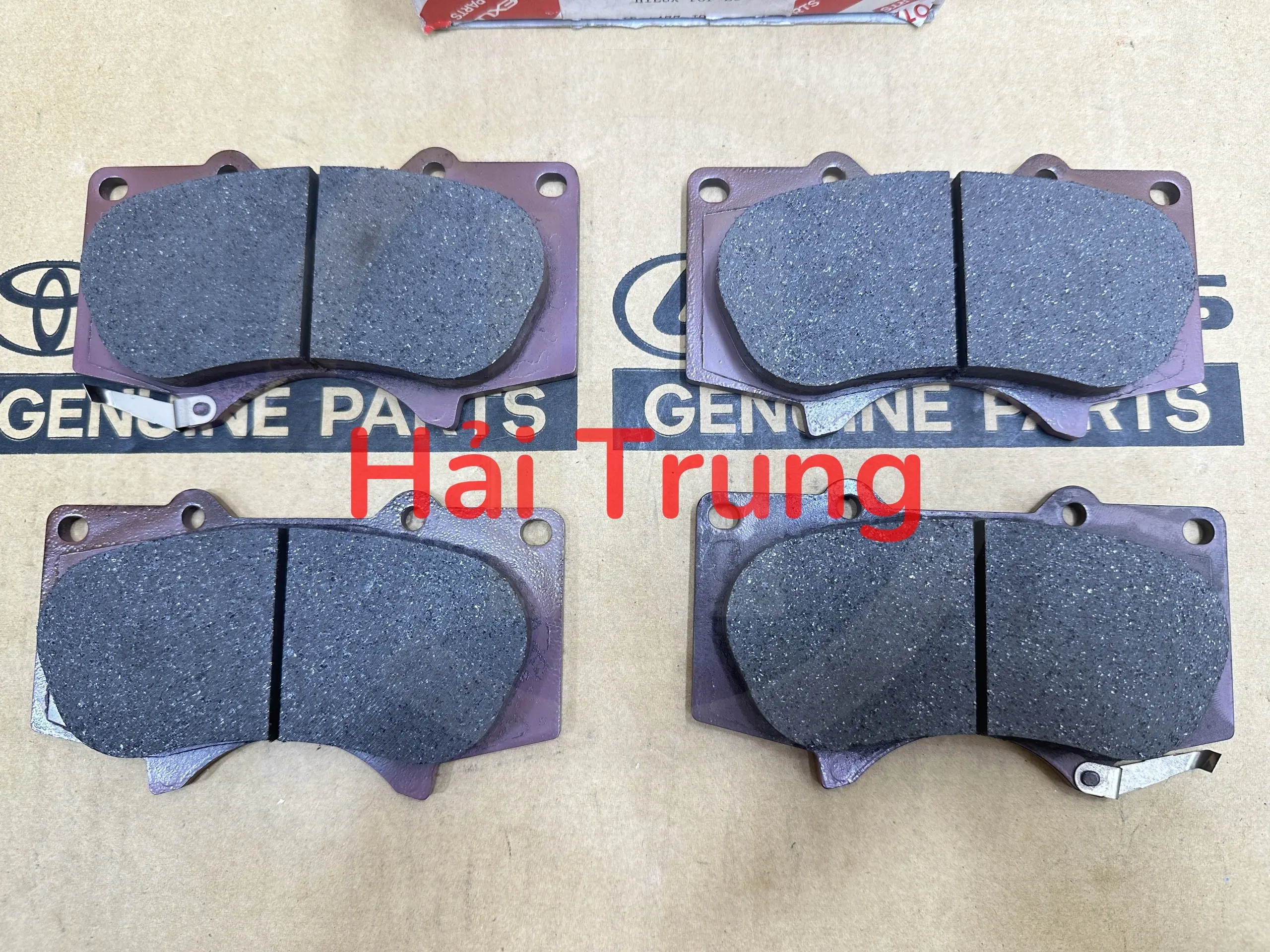 Má phanh trước Toyota Fortuner 2006-2022 chính hãng 04465-35290 0446535290 