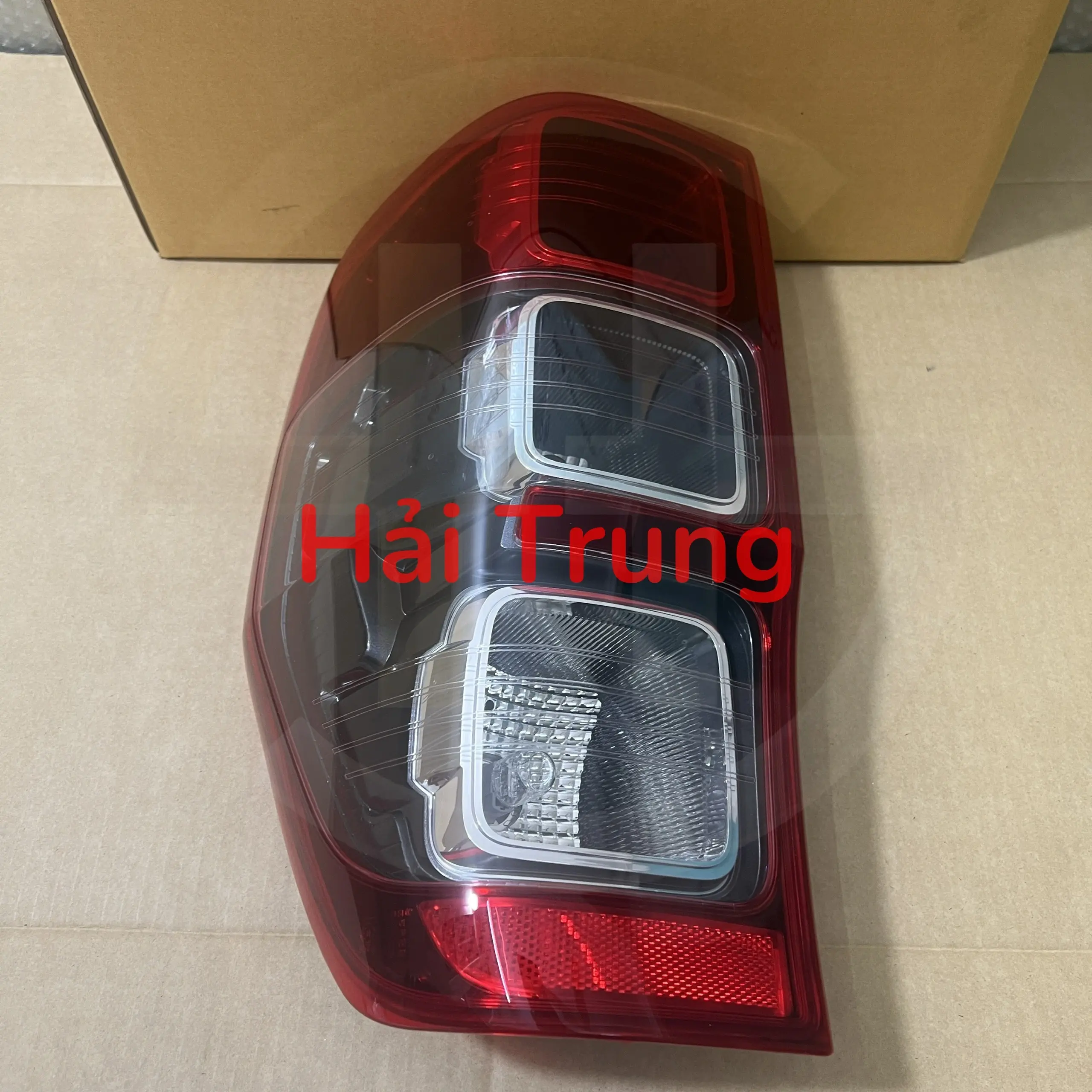 n hậu Ford Ranger Wildtrak 2012 - 2023