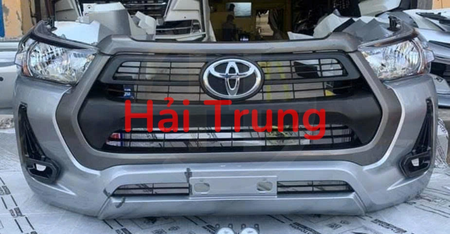 Cản trước liền cụm ca lăng, lưới gió đèn pha Toyota Hilux 2020-2023 Tháo Xe  