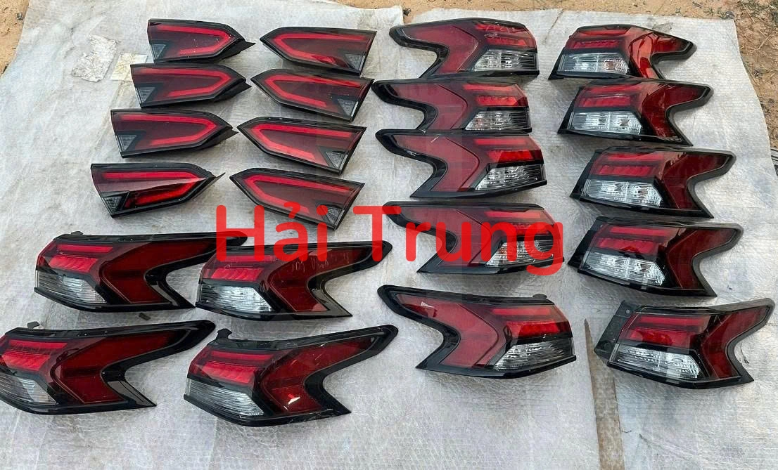 Bộ Đèn hậu trong, ngoài Nissan Almera 2021-2025 Tháo Xe Zin