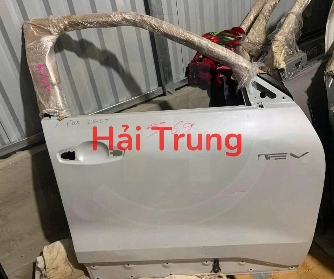 Cánh cửa trước Mitsubishi Xforce Tháo Xe Zin keo chỉ