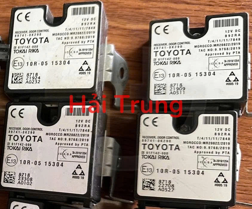 897410K290 Hộp điều khiển cửa Toyota Hilux Tháo Xe