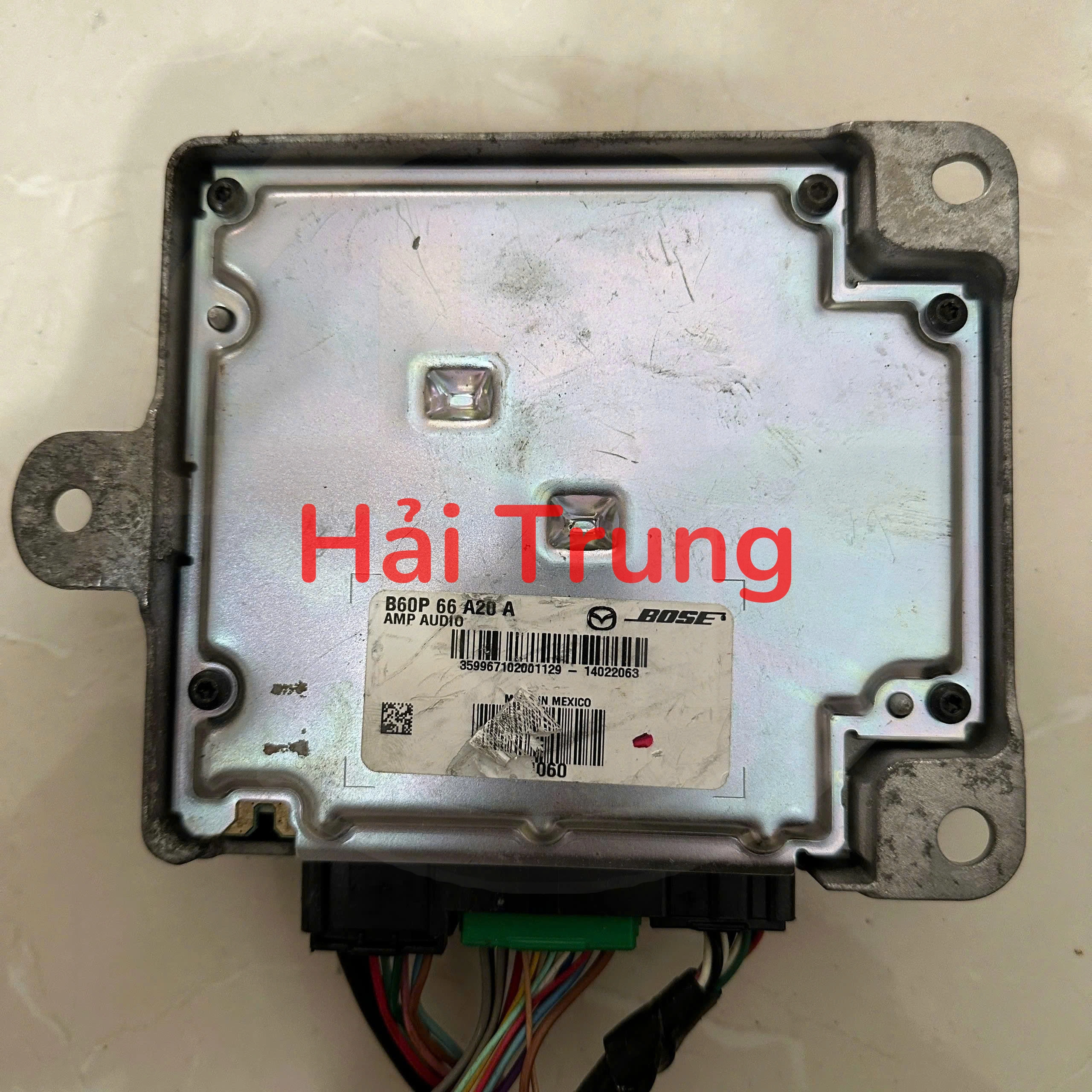 B60P66A20A Hộp âm ly Mazda 3, 6, CX-5 2014 - 2019 Tháo Xe