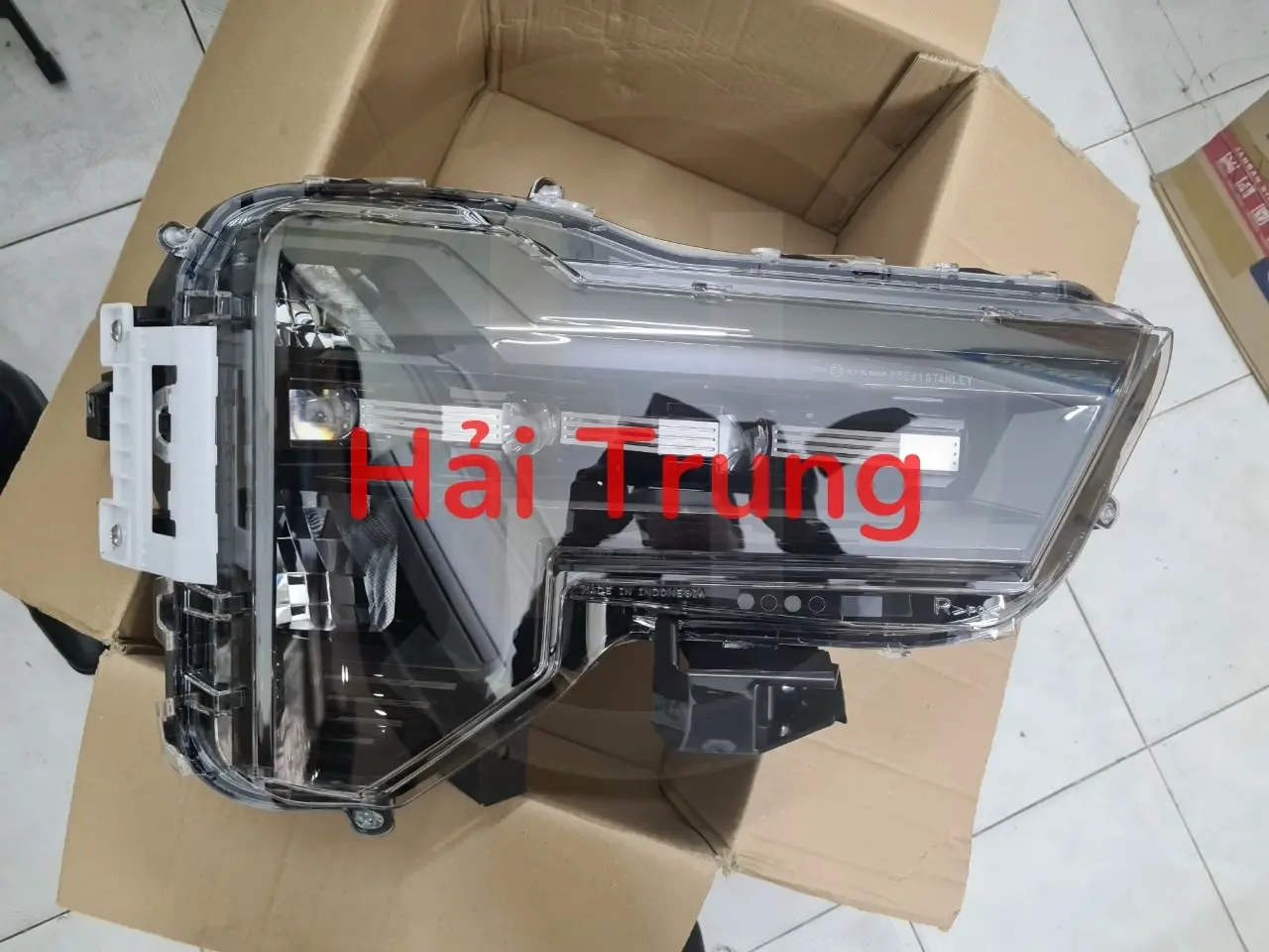 Đèn hậu Mitsubishi Xpander 2023-2025 tháo xe Zin đẹp 