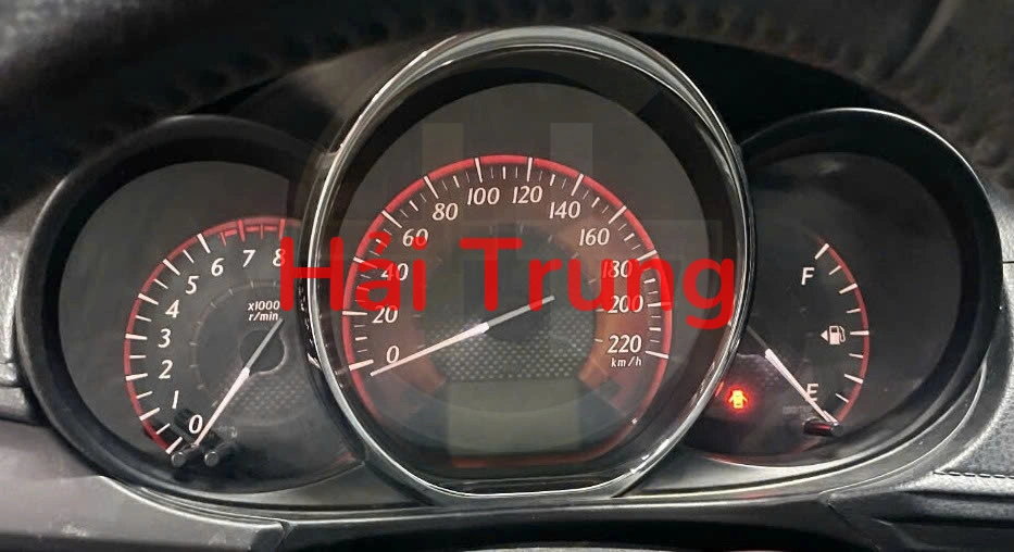 Đồng hồ táp lô Toyota Yaris 2014