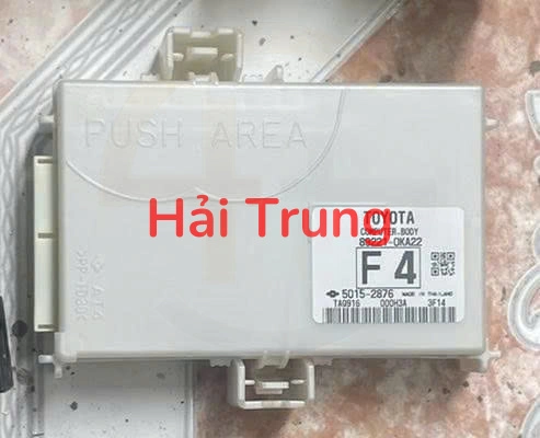 892210KA22 Hộp điện thân xe Toyota Fortuner 2021 2022 2023