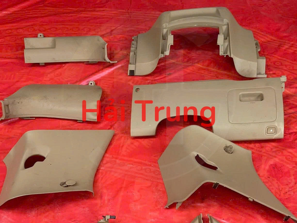 Ốp nội thất trong xe Kia Sedona 2019 2020 Tháo Xe