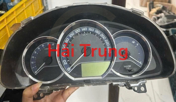Đồng hồ táp lô Toyota Altis 2015 Tháo Xe