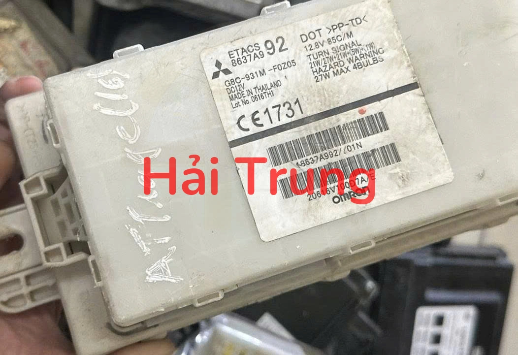 8637A992 Hộp điều khiển ETACS trung tâm ECU Mitsubishi Attrage, Mirage