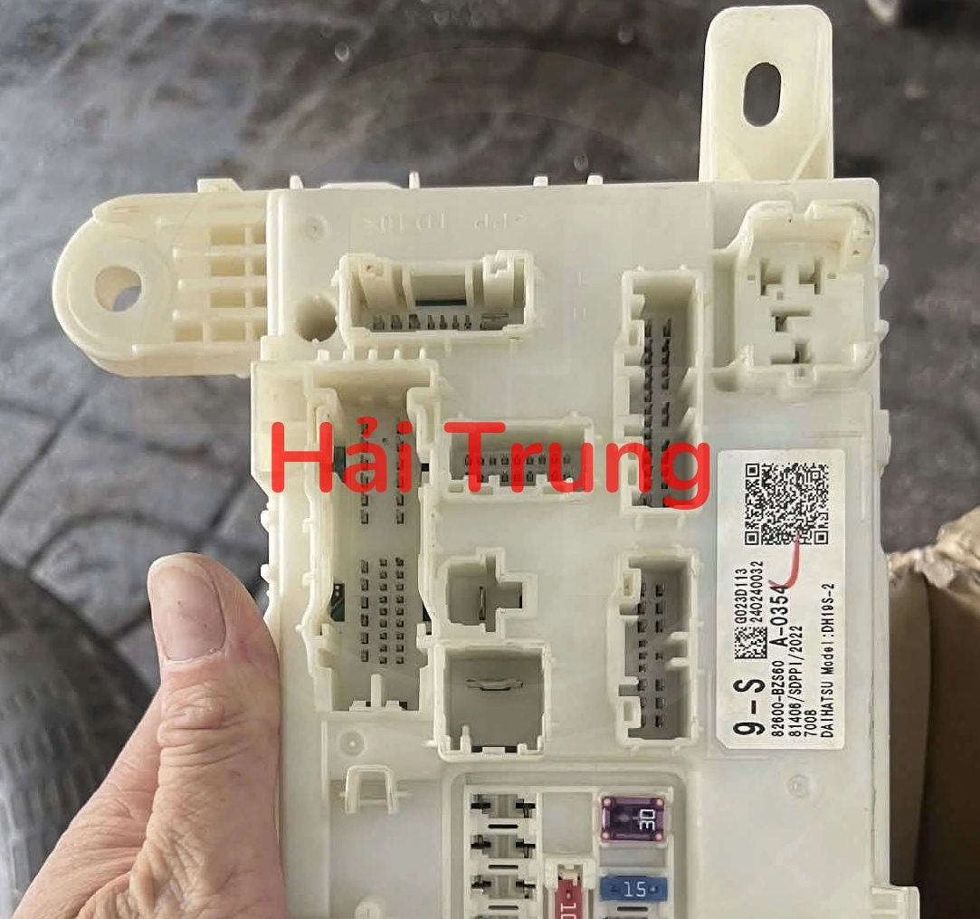 Hộp cầu trì trong xe Toyota Raize 2022-2026 Tháo Xe 82600BZS60 82600-BZS60