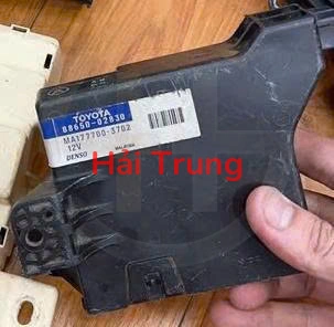 Hộp điều khiển điều hòa Toyota Corolla Altis 2008 Tháo Xe 8865002830 88650-02830