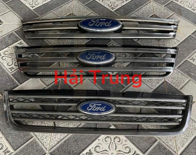 Mặt ca lăng Ford Escape 2009-2013 Tháo Xe