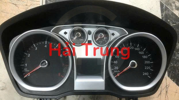 Tháo xe Đồng hồ táp lô Ford Focus 2004-2008 2.3