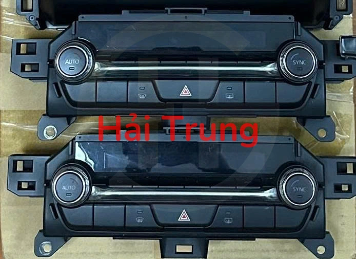 Bảng điều khiển công tắc điều hòa Mazda CX30 Tháo Xe