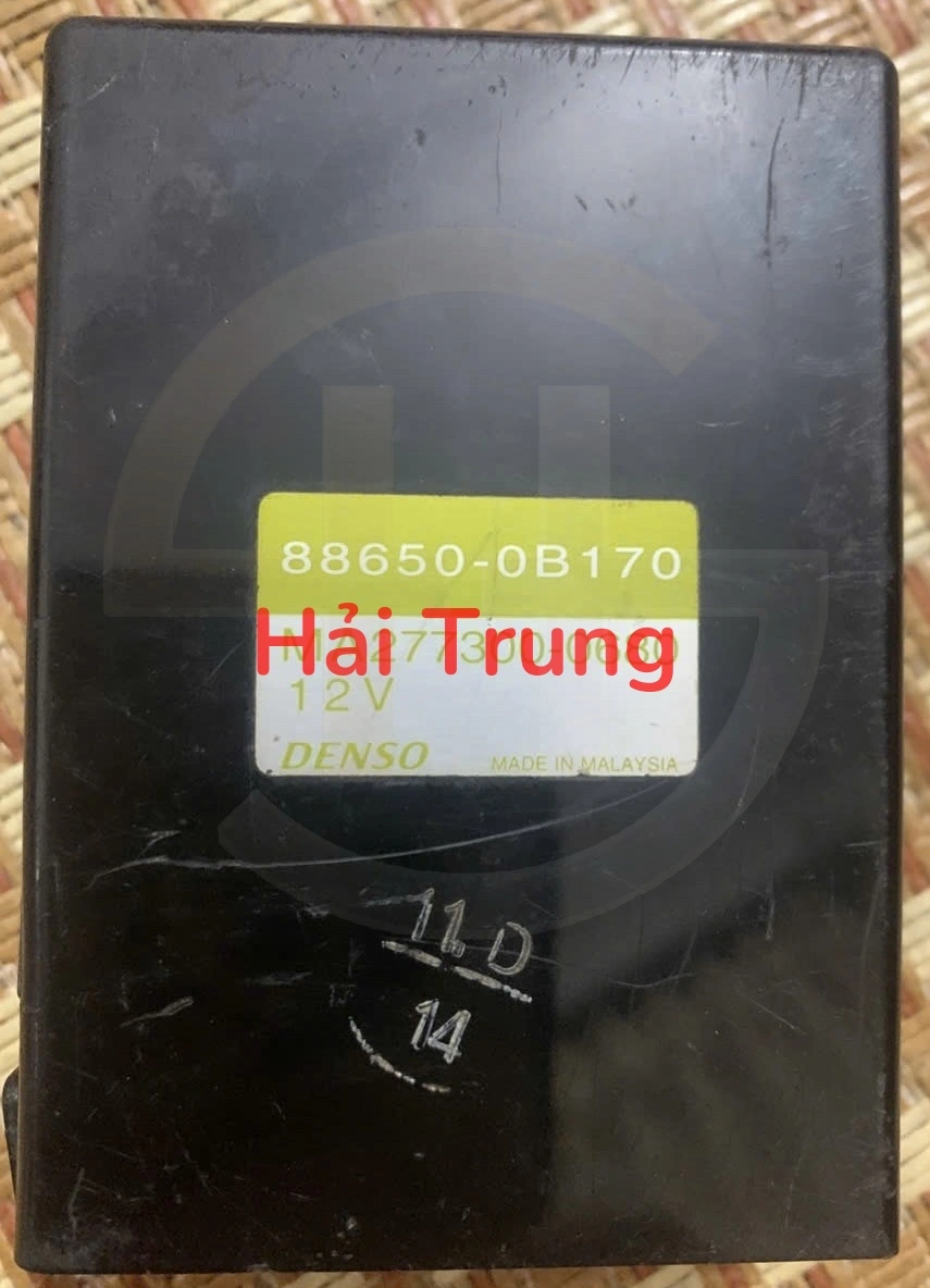 Hộp điều khiển điều hòa Toyota Zace Tháo Xe 88650-0B170 886500B170