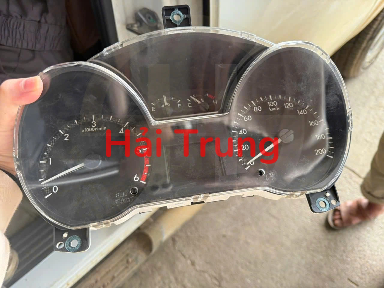 Đồng hồ táp lô Mazda BT50 Tháo xe