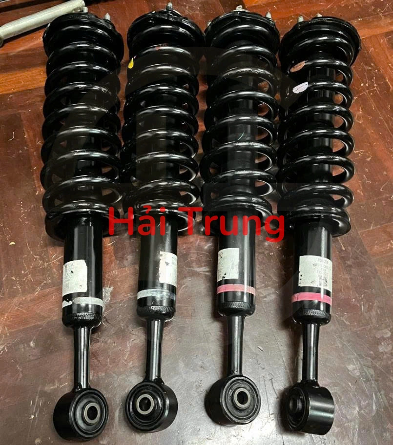 Giảm xóc liền cụm lò xo Toyota Fortuner Tháo Xe