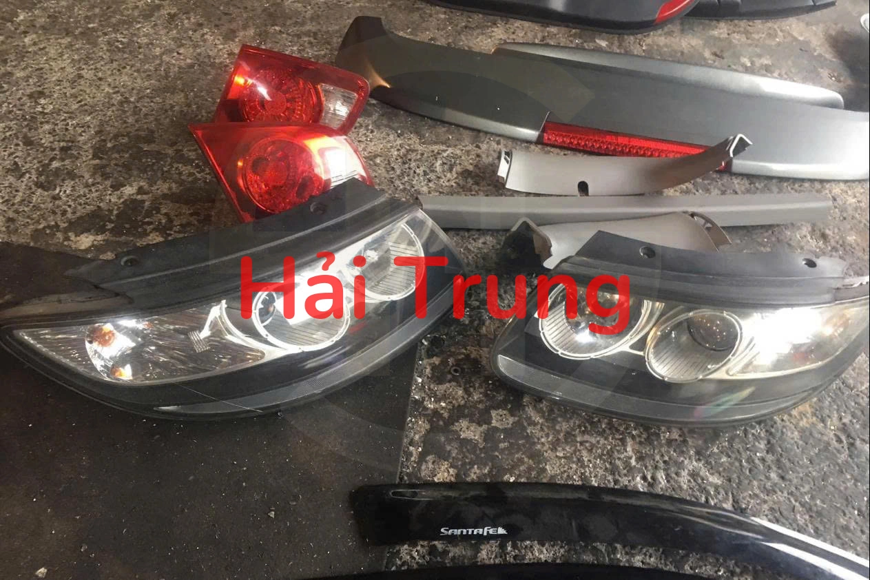 Đèn pha, đèn hậu Hyundai Santafe 2009 2010 Tháo Xe