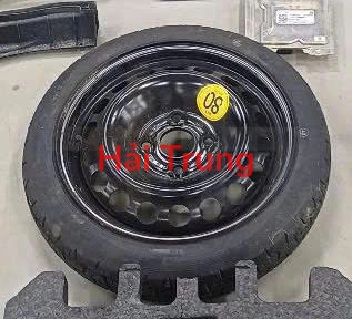 Lốp dự phòng Vinfast Fadil Tháo Xe