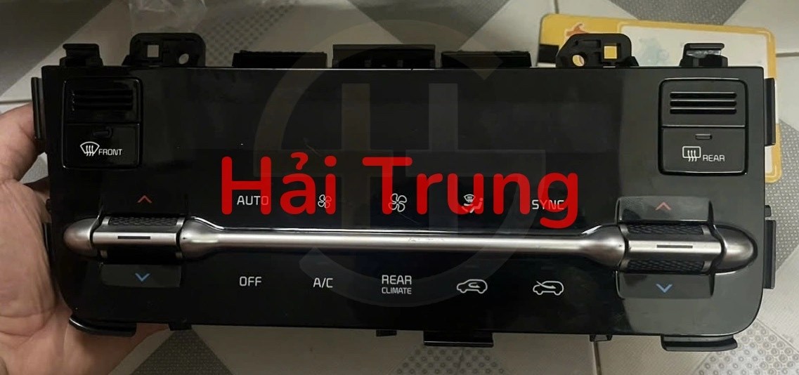 Bảng điều khiển công tắc điều hòa AC Kia Carnival 2022-2025 Tháo Xe