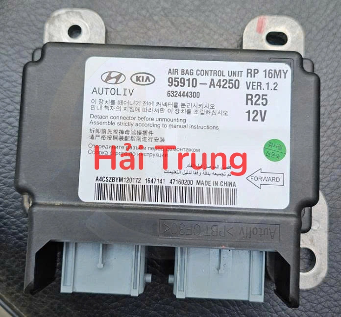 Hộp điều khiển túi khí Kia Rondo 2015-2017 Tháo Xe 95910-A4250