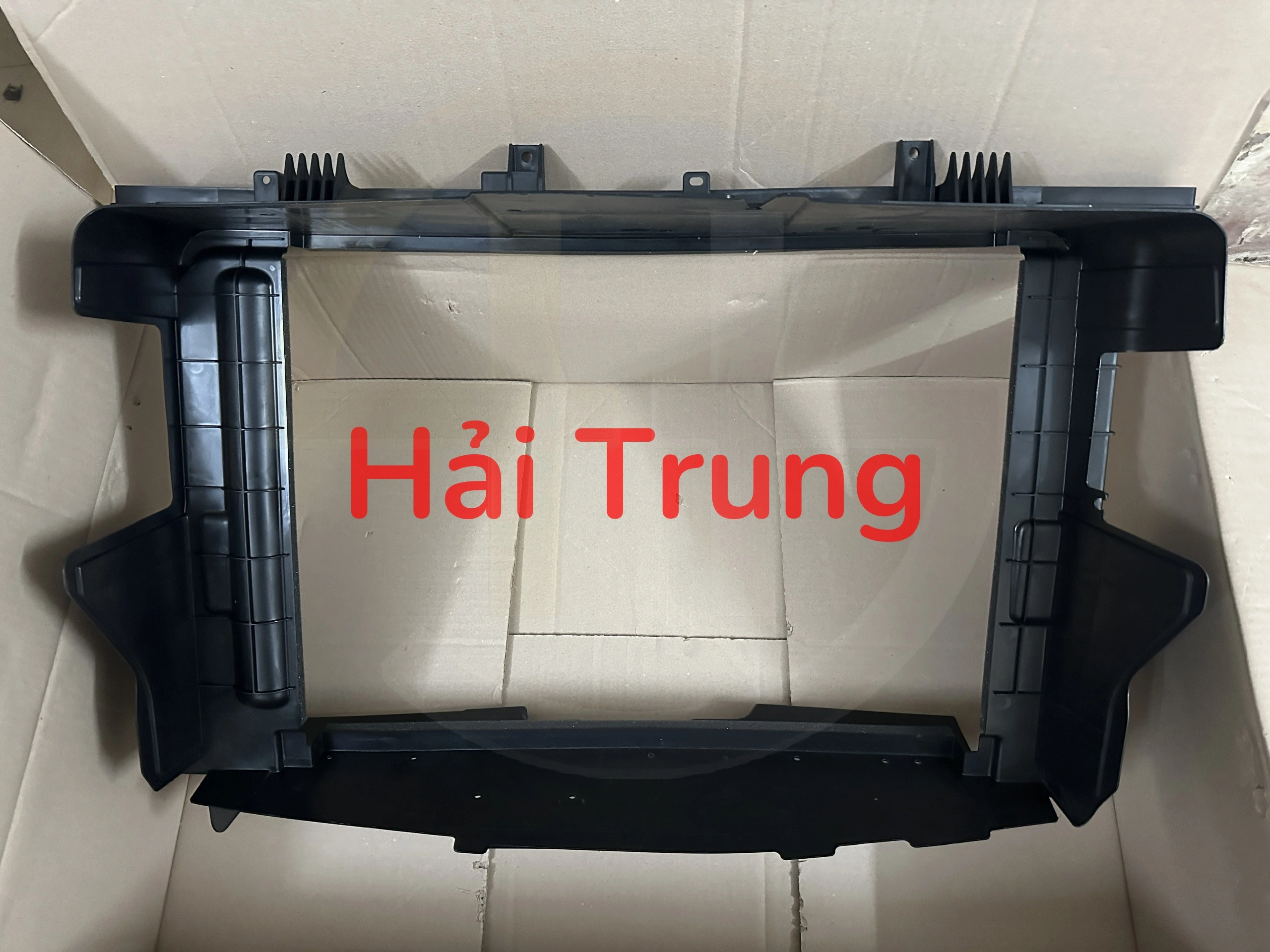 29135S1500 Hướng gió két nước Hyundai Santafe 2019-2021  