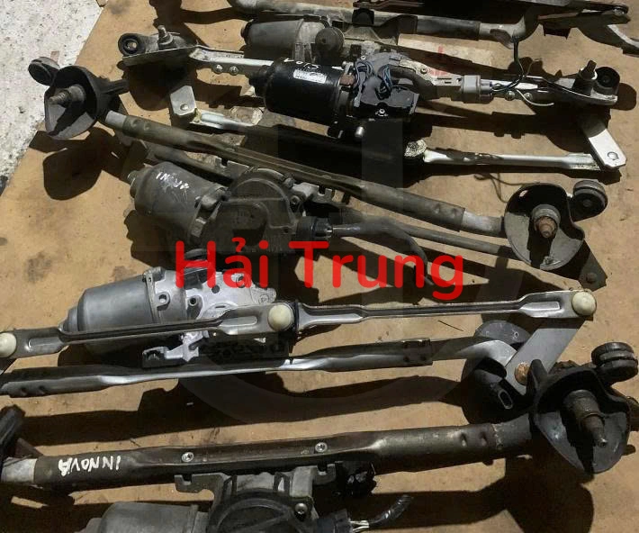 Bộ giằng gạt mưa liền mô tơ Toyota INNOVA Tháo Xe