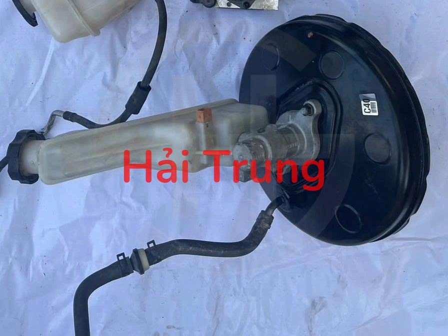 Tổng phanh Kia Sedona 2019 2020 Tháo Xe