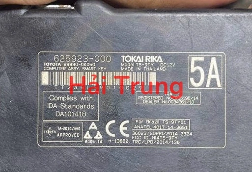 Hộp điều khiển khóa thông minh Smart Key Toyota Hilux 2015-2018 Tháo Xe 89990-0K050 899900K050