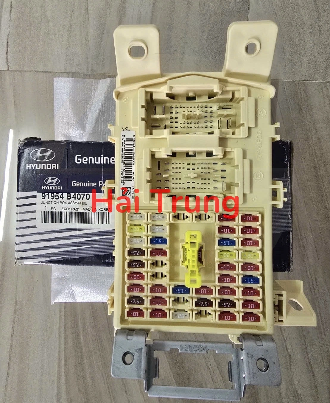 Hộp cầu trì Hyundai I10 91954B4070