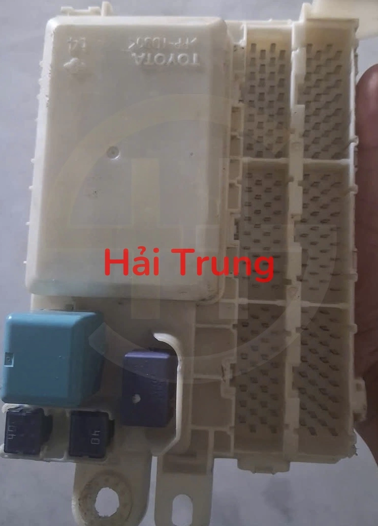 Hộp cầu trì Toyota Innova 2006-2011 Tháo Xe